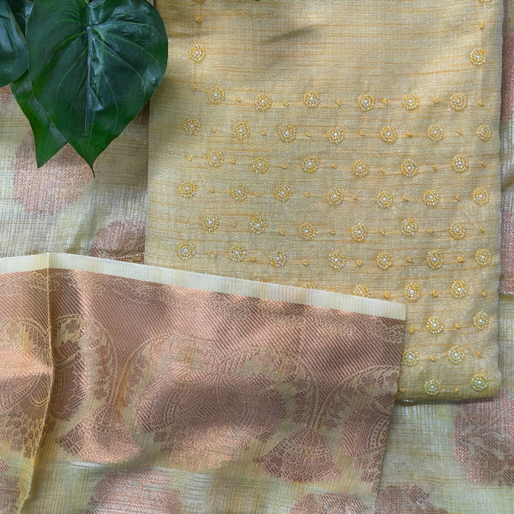Soft Gold Textured Chudithar