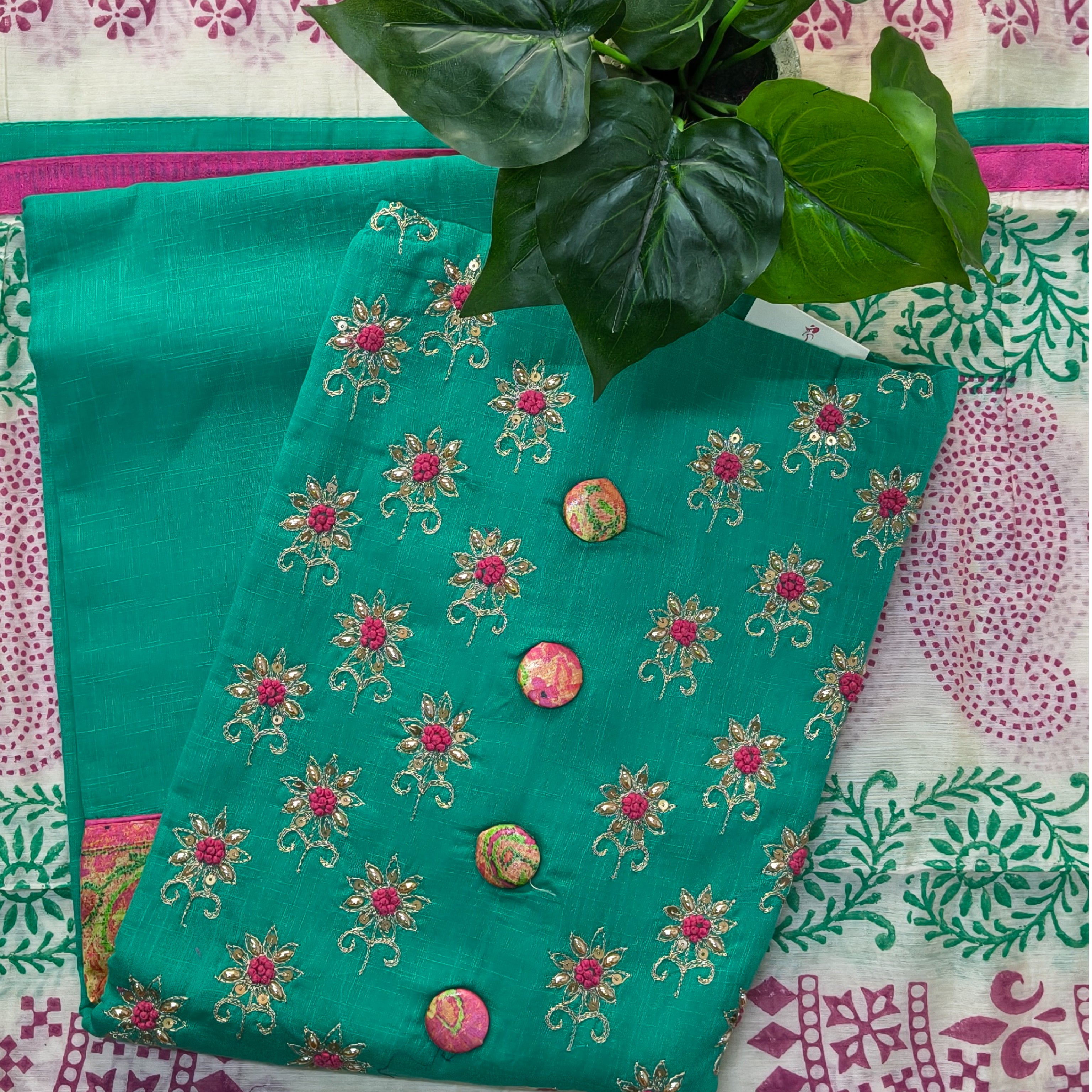 Emerald Green Floral Chudithar