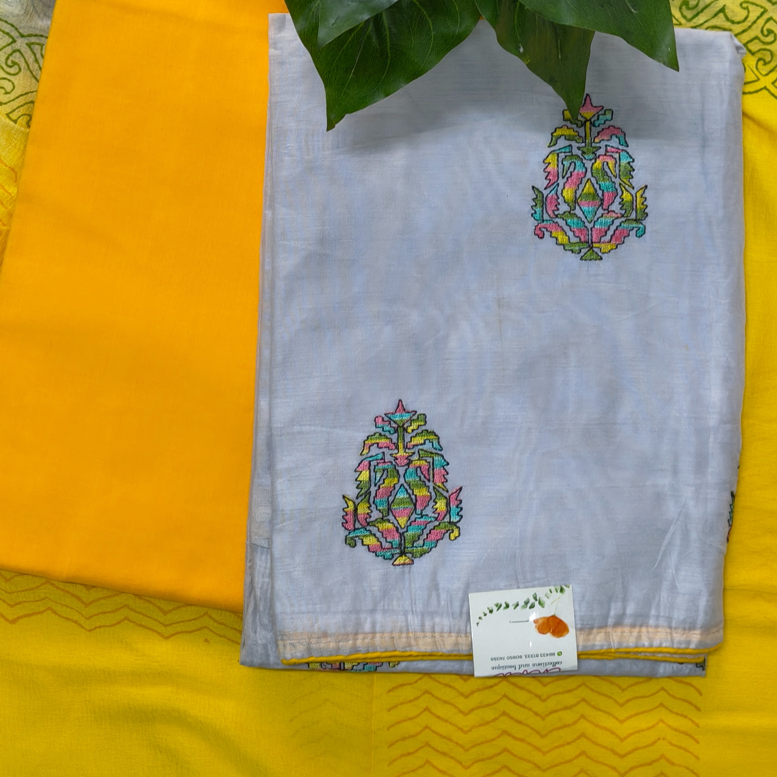Soft Grey Multi-Color Motif Chudithar